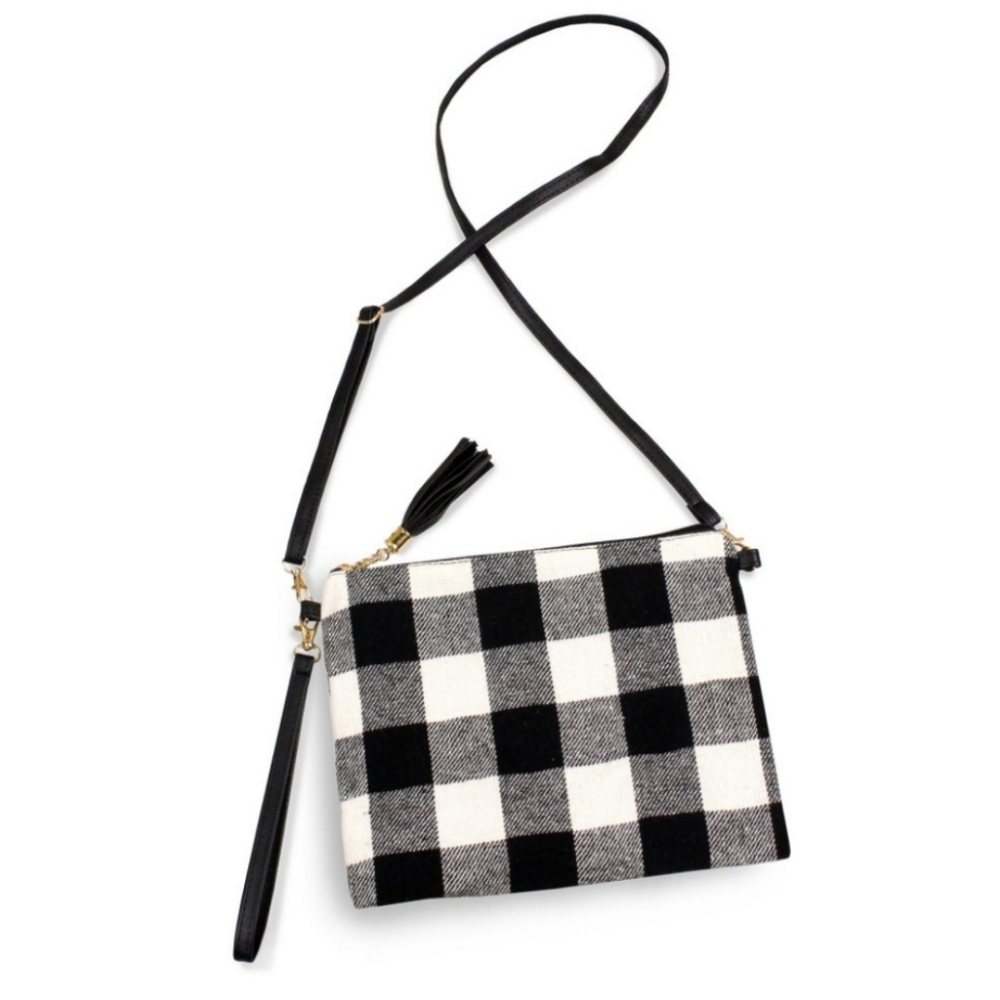 Lovely Buffalo plaid crossbody/clutch